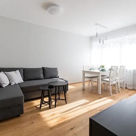 Centrum Nikolai Apartamento *